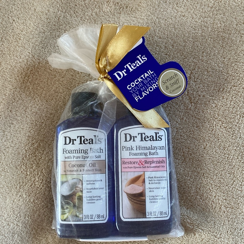 NWT Dr. Teal’s Foaming Bath Duo! 3fl oz. Each